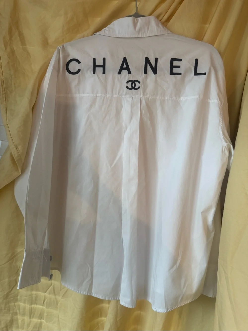 CHANEL White Button-Up Shirt with Black CC Pocket Logo - Picture 3 of 5